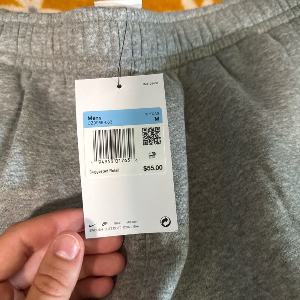 Nike Men's Athletic Gray Shorts - Picture 2 of 3